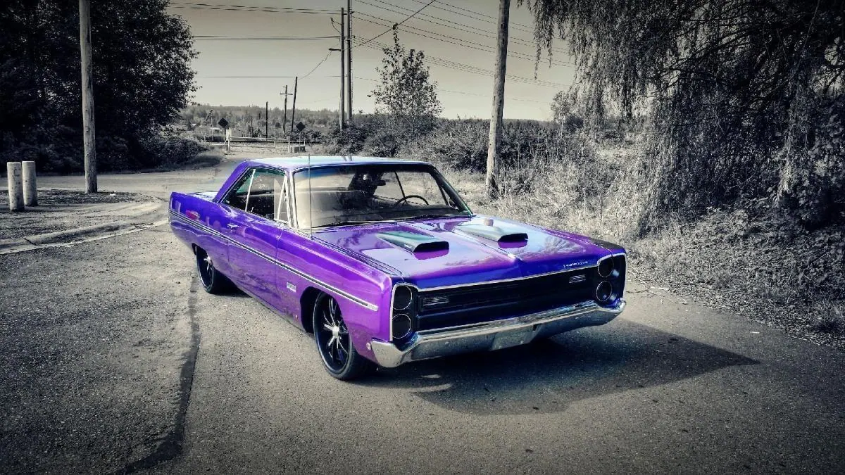 1968 Plymouth Fury 3