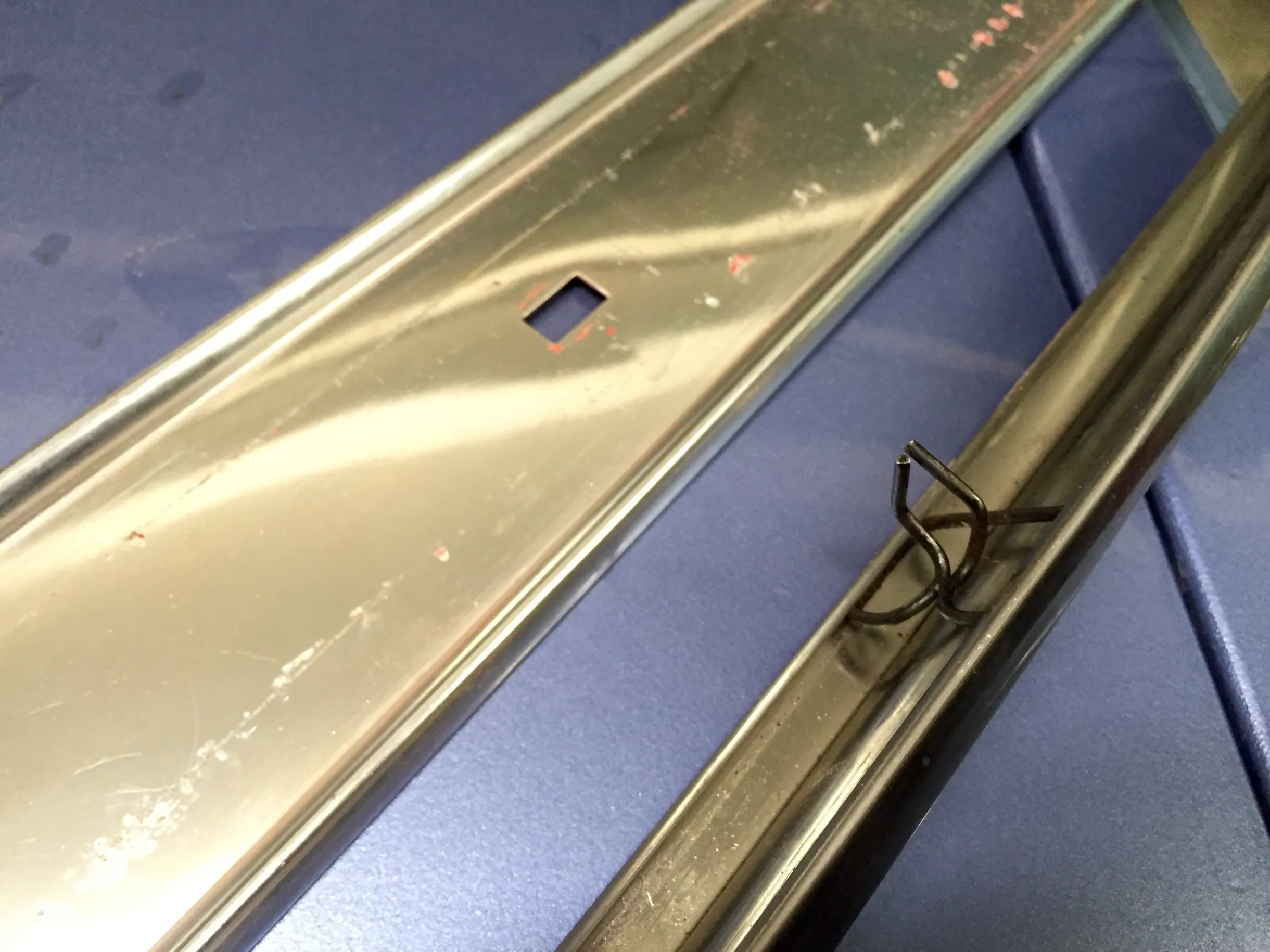 1962 Galaxie side molding and trim clip