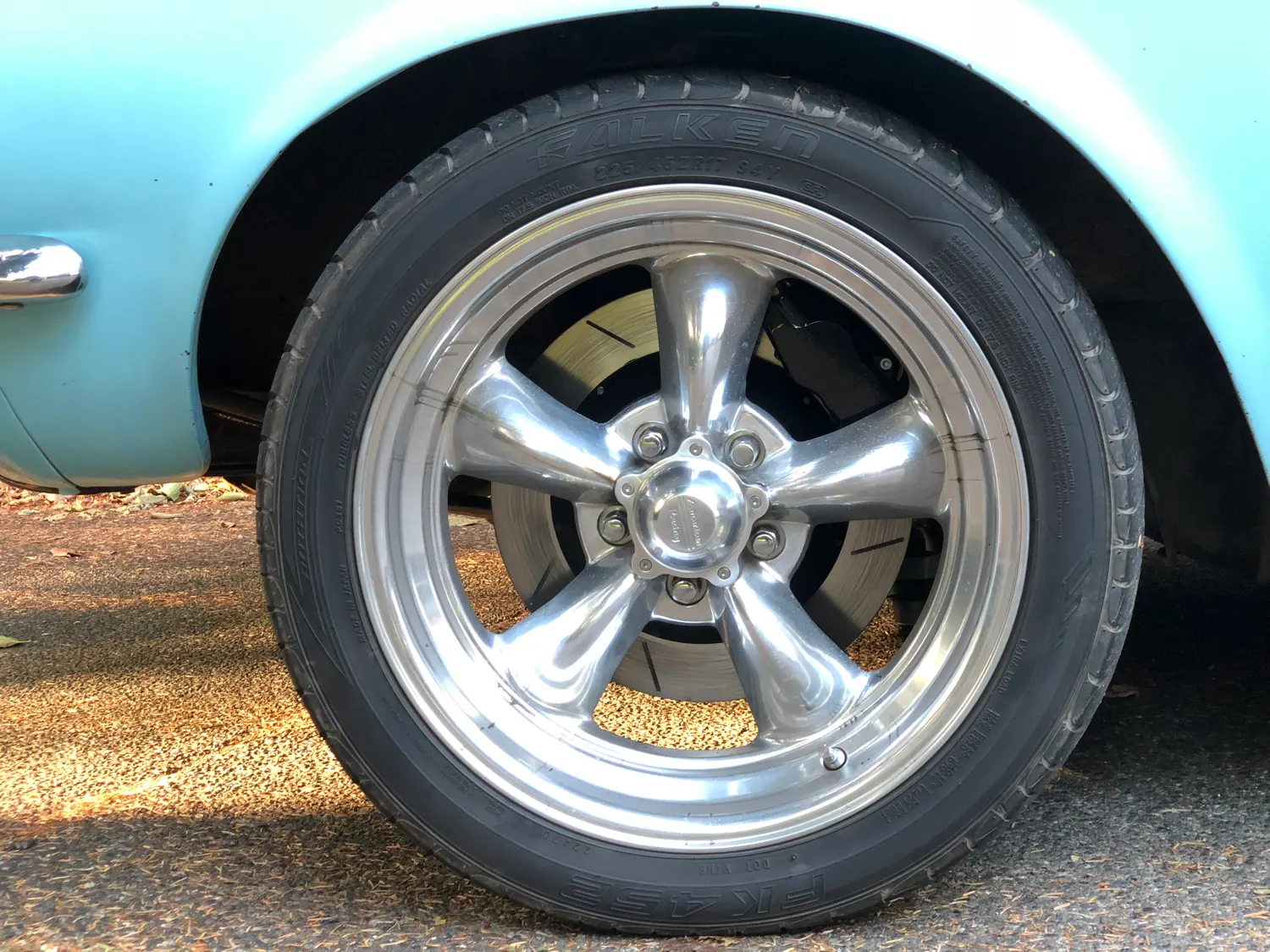 mustang disc brakes